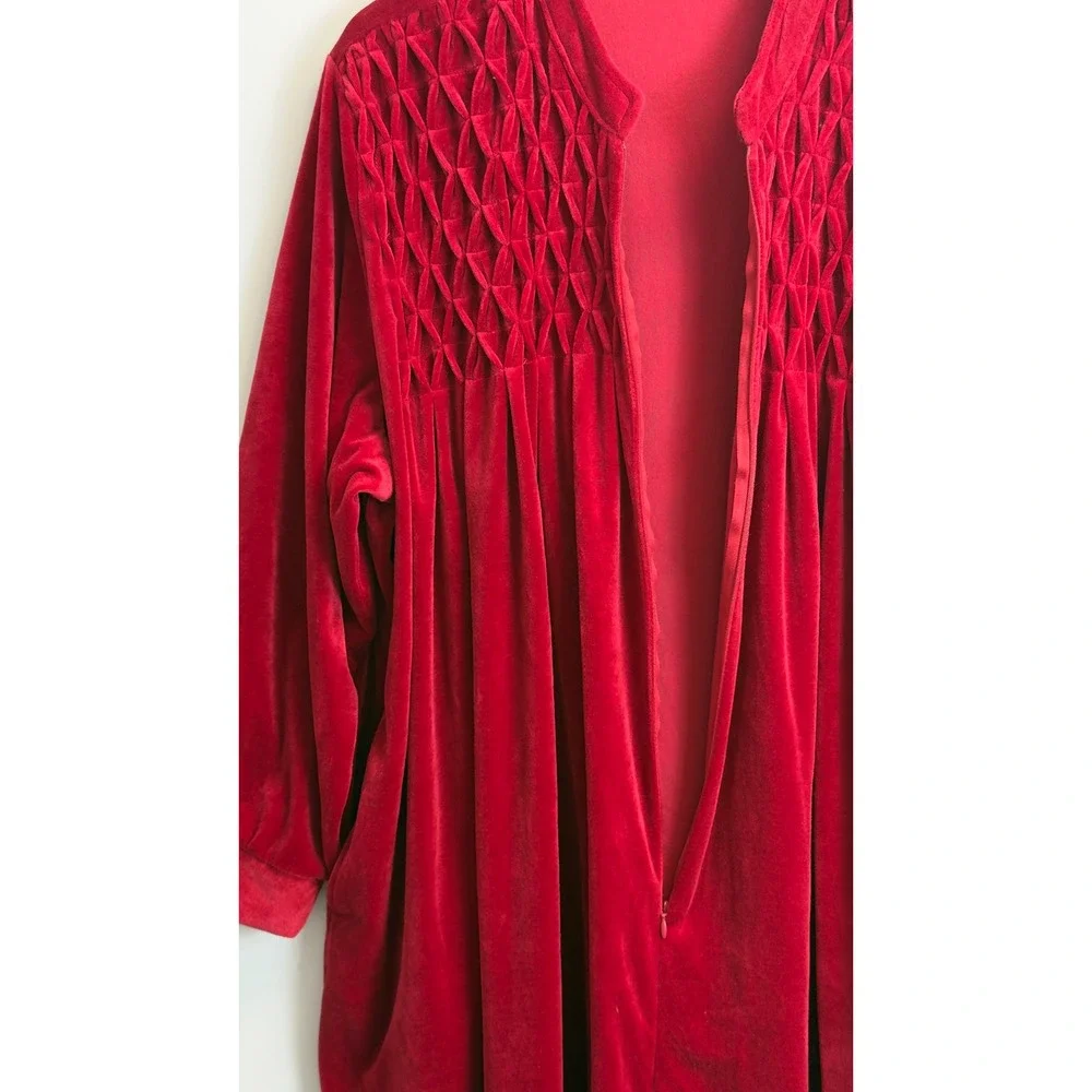 Only Necessities Red Velour Zip Front Robe Smocked Lounger Size 2X 26/28 Pockets